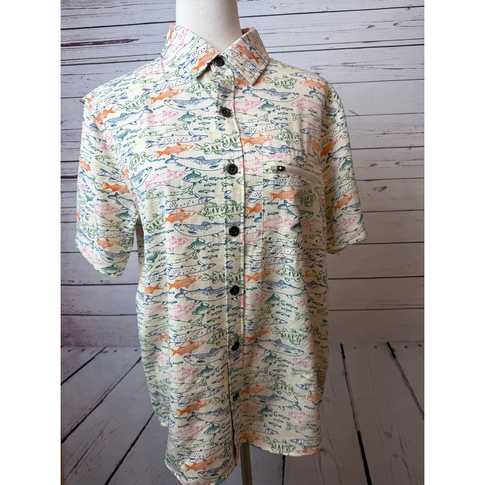 Canada Weathergear Fish Shirt Mens Small Vented Button Up Camp AOP Outdoors